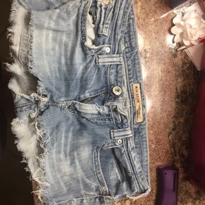 Cut off shorts